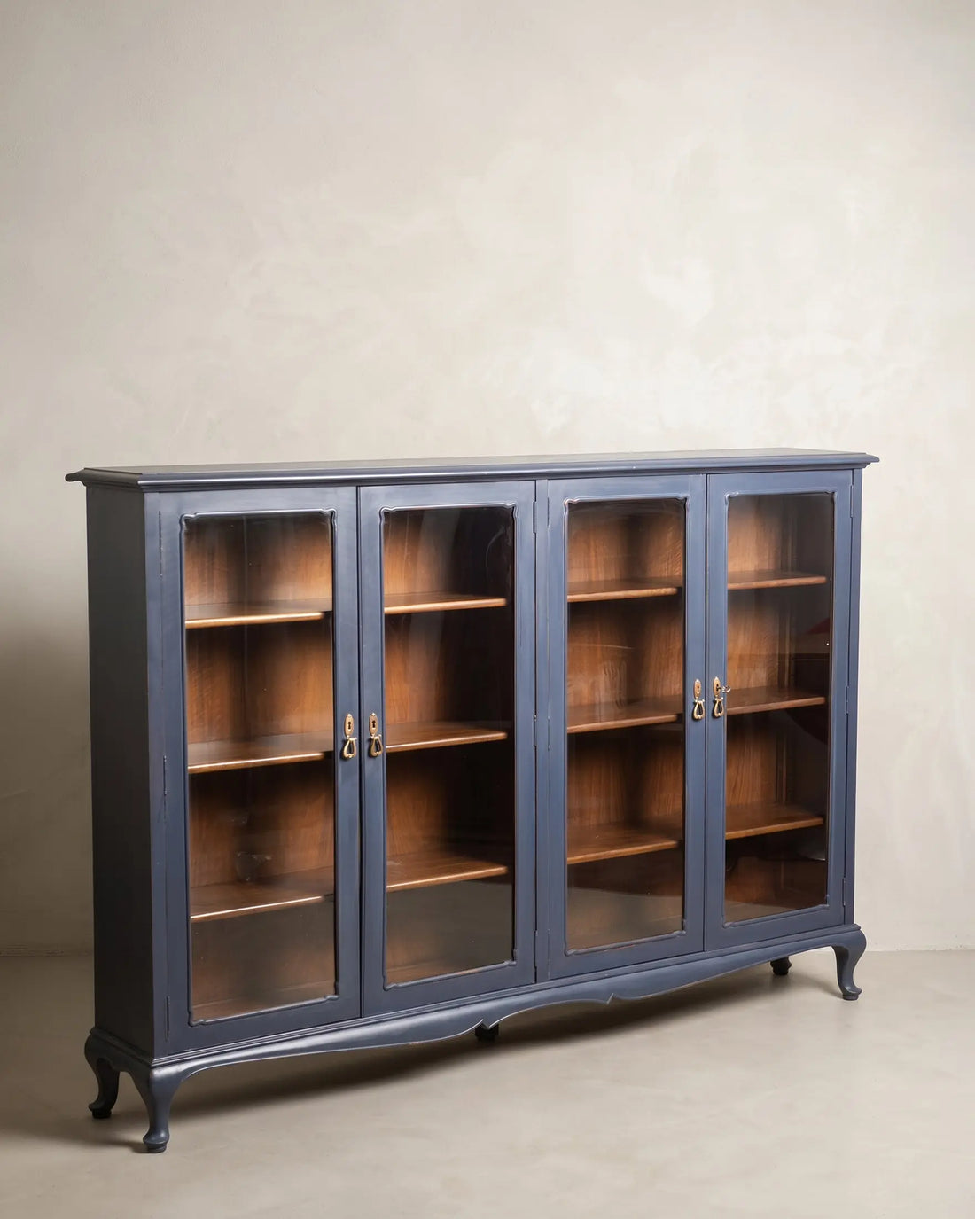 Vitrina Librería Antigua Pintada en Azul Azafata con 4 Puertas | Estilo Queen Anne Inglés
