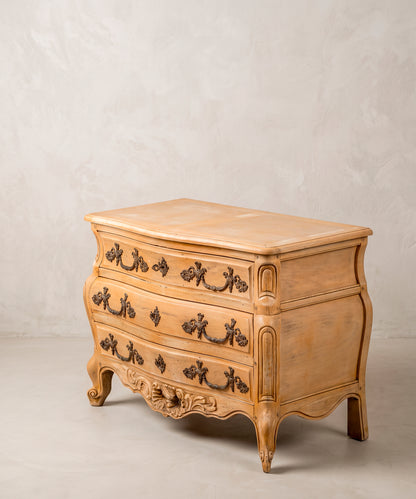 Cómoda vintage, segunda vista lateral en ángulo — Antique Arte y Decoración
