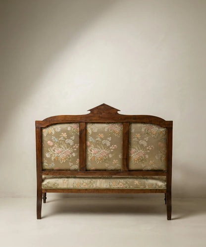 Sofá Canapé Isabelino en Nogal y Damasco Verde