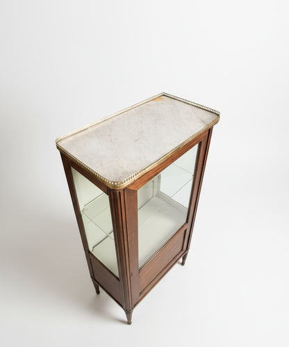 Vitrina antigua Luis XVI