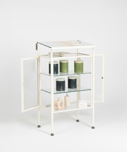 Vitrina vintage de médico 1943