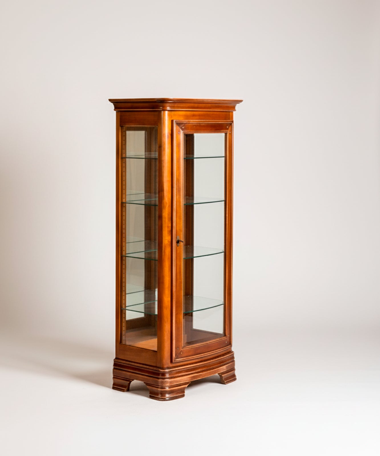 Vitrina de madera Lerma