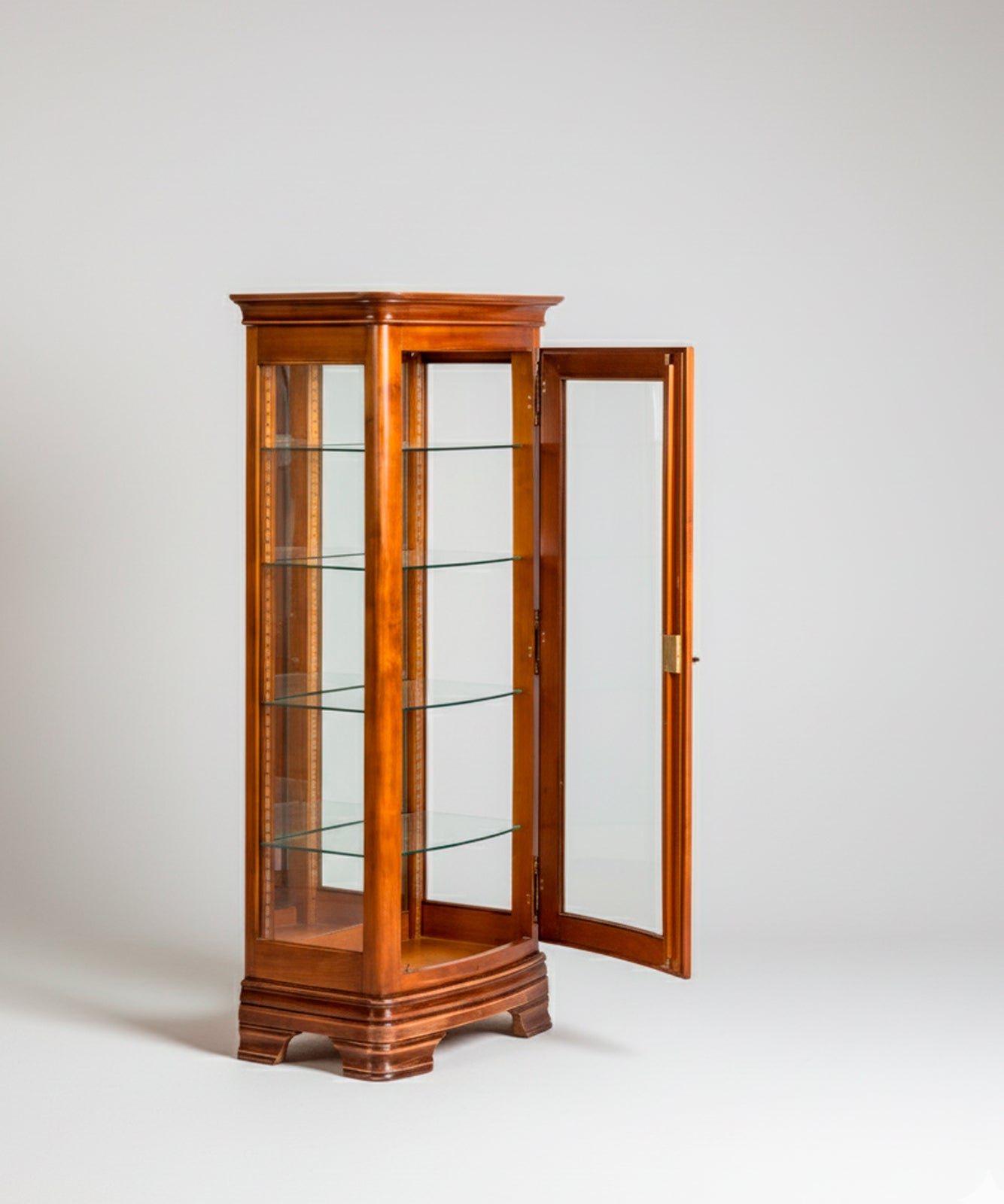 Vitrina de madera Lerma