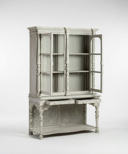 Vitrina antigua Notre Dame