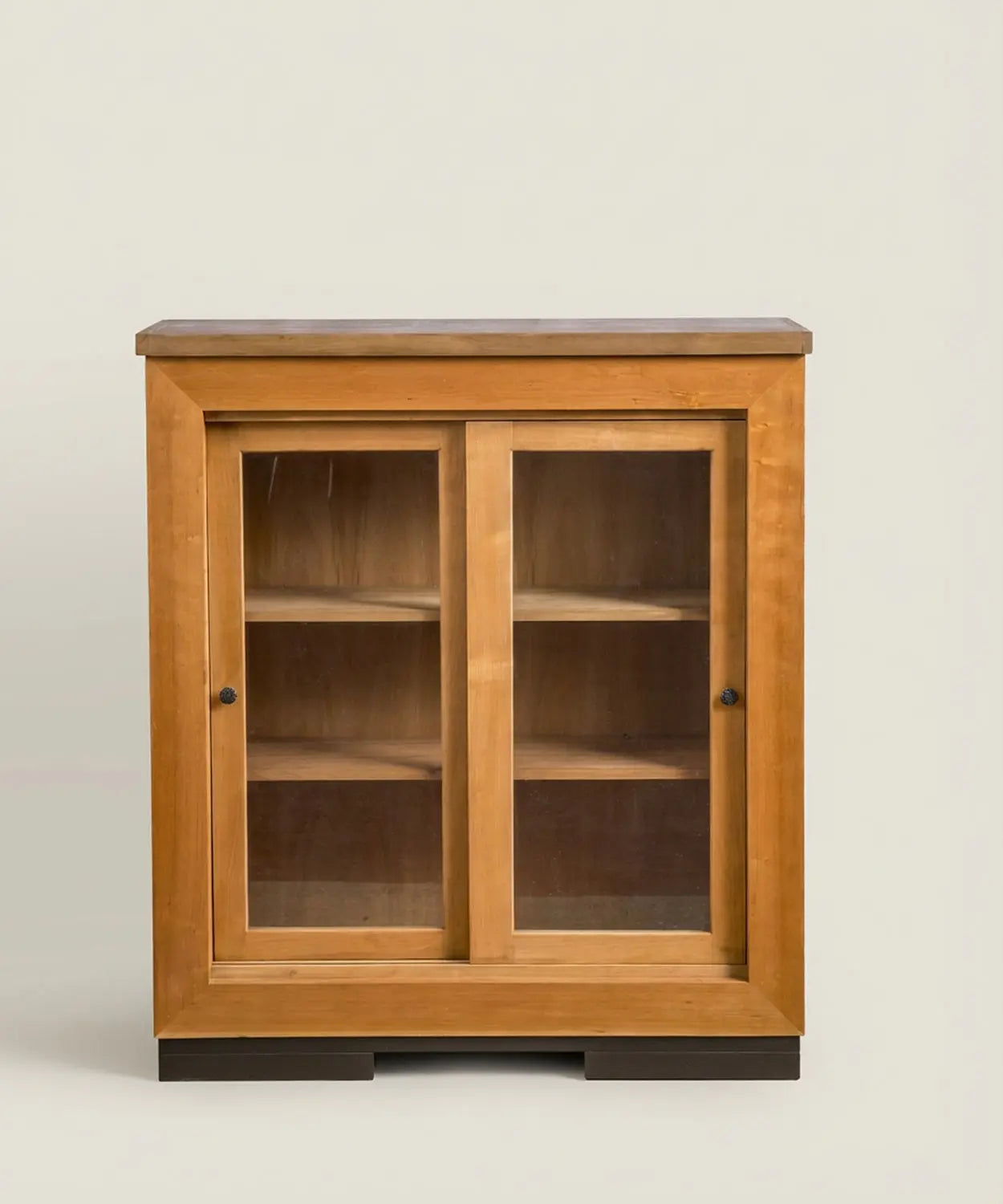 Vitrina de madera Muse Antique arte y decoracion