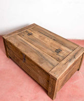 Arcón bajo de madera Astorga - Antique arte y decoracion