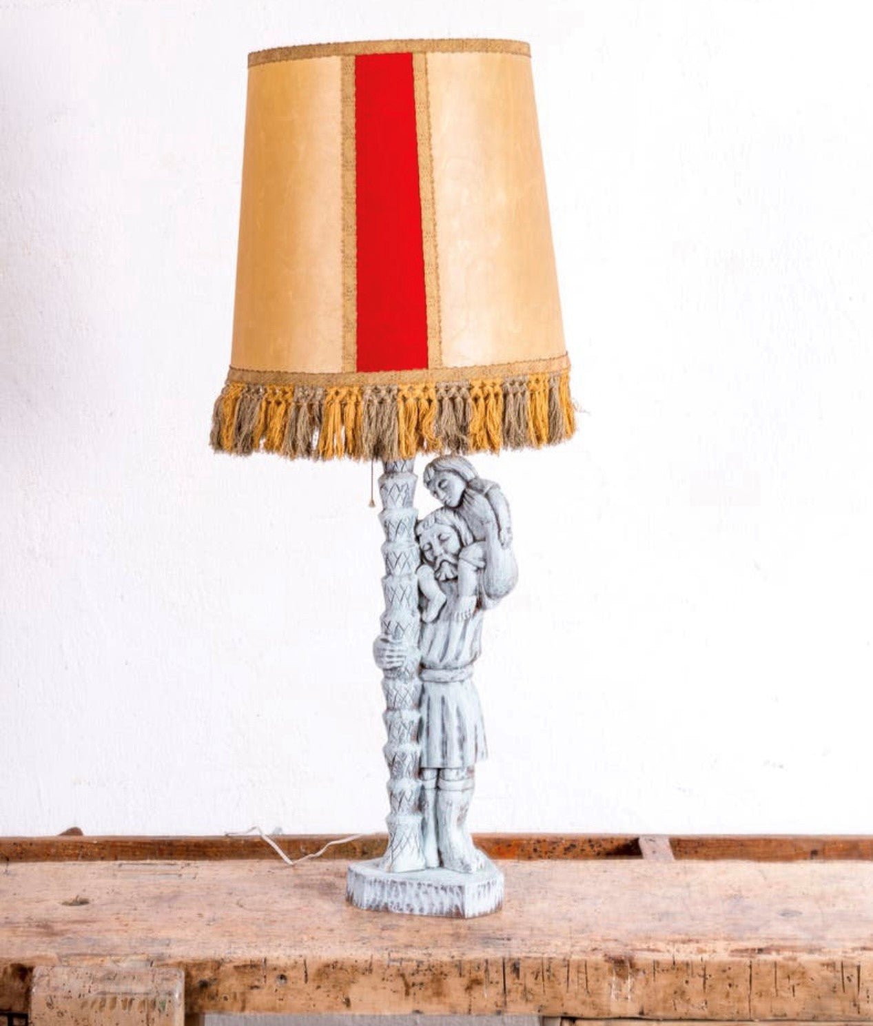 Lámpara de sobremesa antigua tallada - Antique arte y decoracion