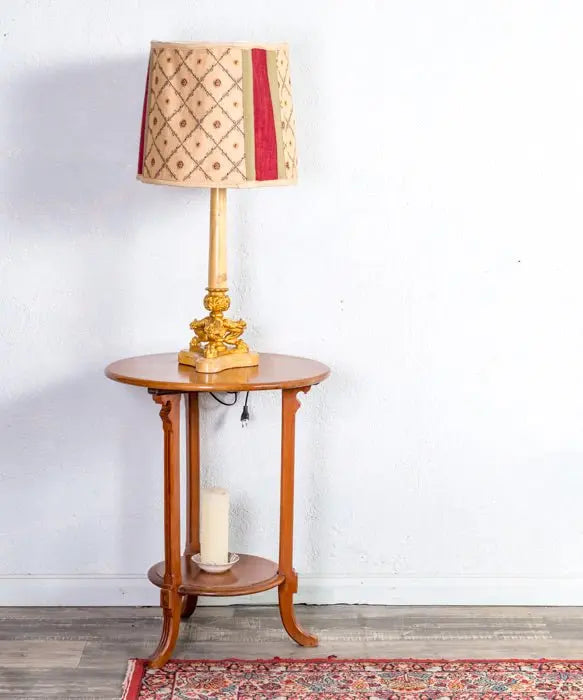 Mesa auxiliar antigua de cedro - Antique arte y decoracion